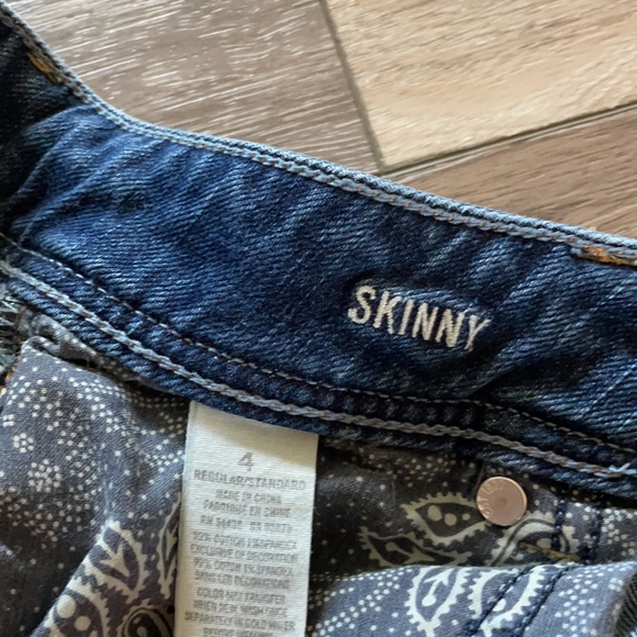 American Eagle skinny jeans Size 4 - Picture 4 of 7